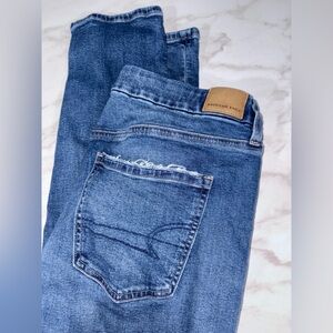 American Eagle Outfitters curvy 90s skinny Jeans